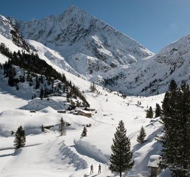 Ötztal, Gries bei Längenfeld, Skifahren, Winter, Familie, Kinder